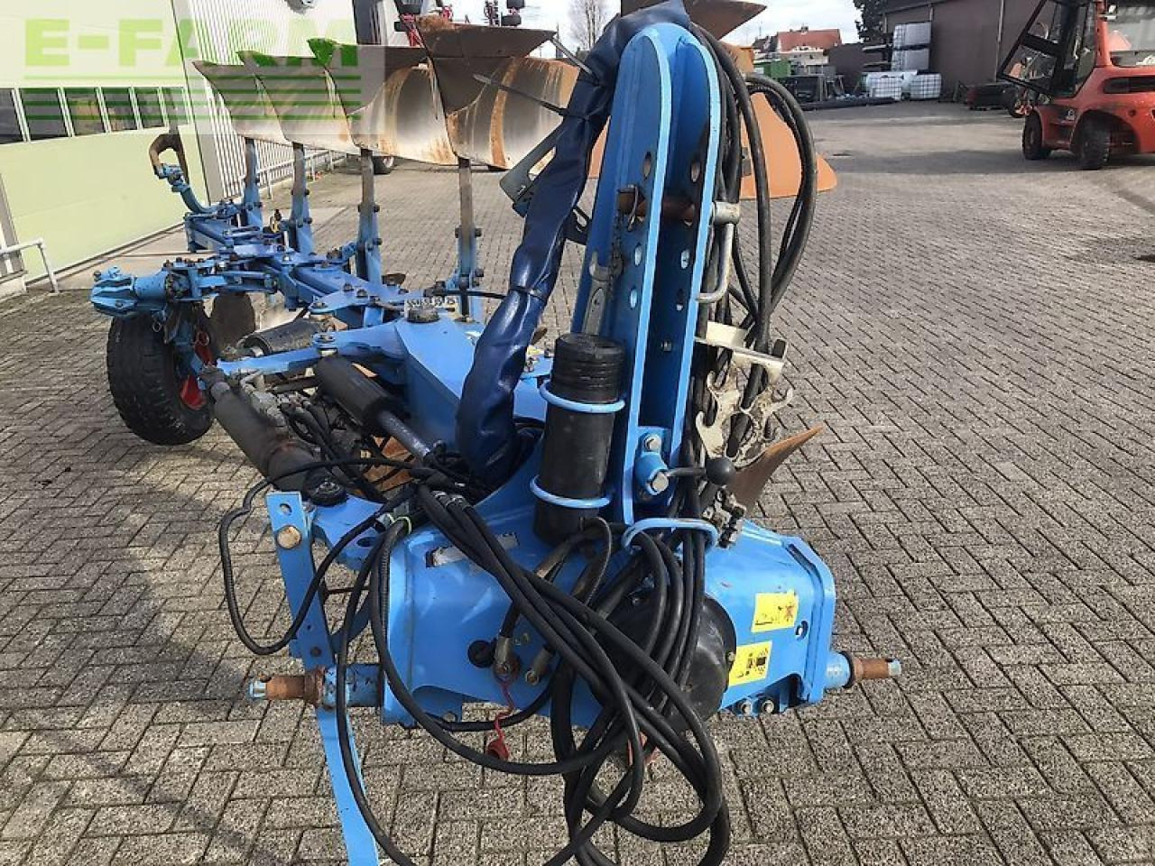 Lemken juwel 8 v 4+1 n100 on-land - Arado: foto 4 Lemken juwel 8 v 4+1 n100 on-land - Arado: foto 4