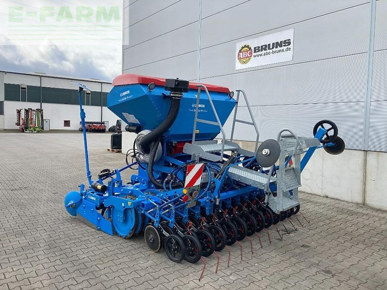 Lemken solitair 9+ / zirkon 12/300 - Equipo para trabajo del suelo: foto 3 Lemken solitair 9+ / zirkon 12/300 - Equipo para trabajo del suelo: foto 3