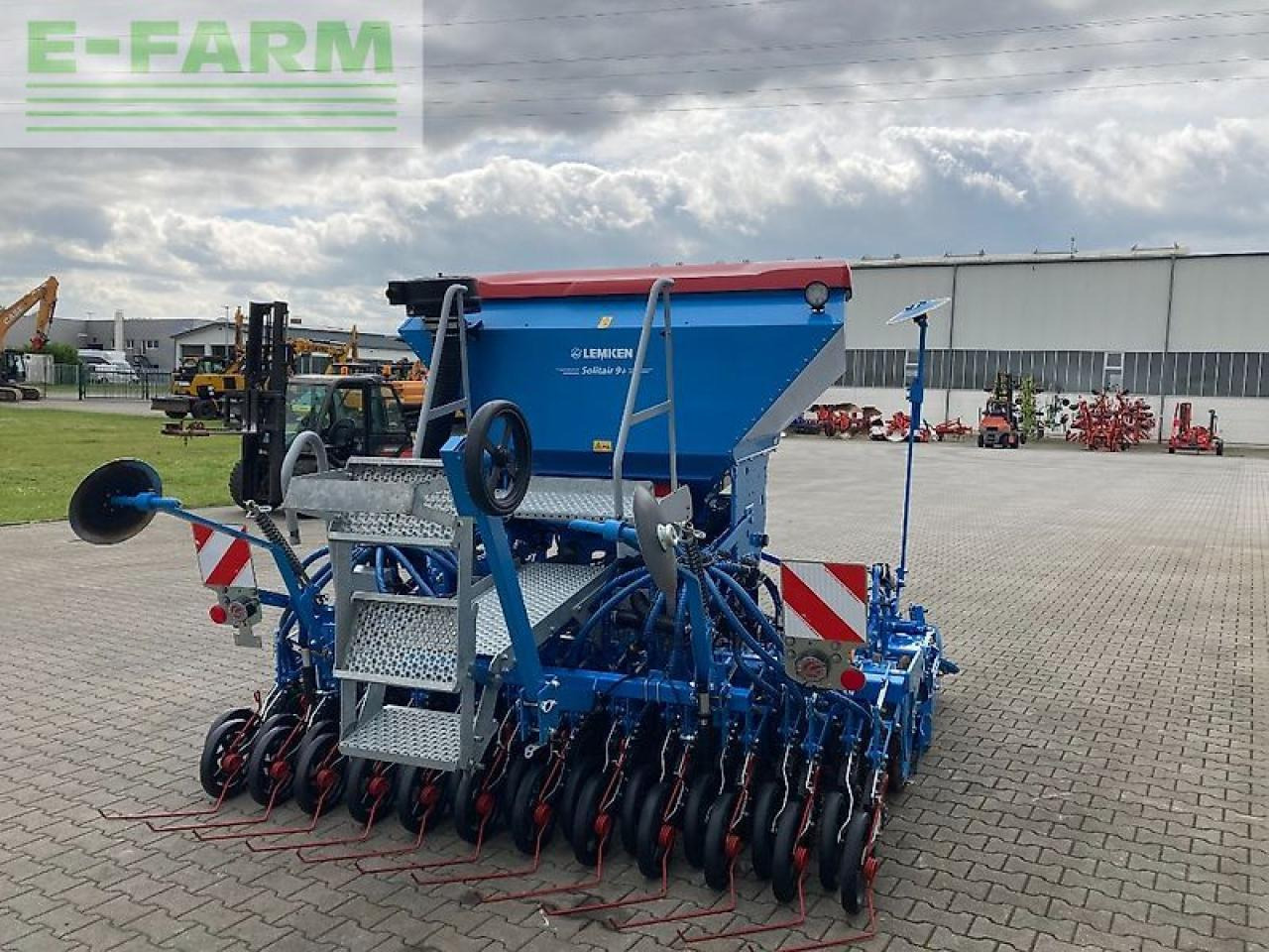 Lemken solitair 9+ / zirkon 12/300 - Equipo para trabajo del suelo: foto 4 Lemken solitair 9+ / zirkon 12/300 - Equipo para trabajo del suelo: foto 4
