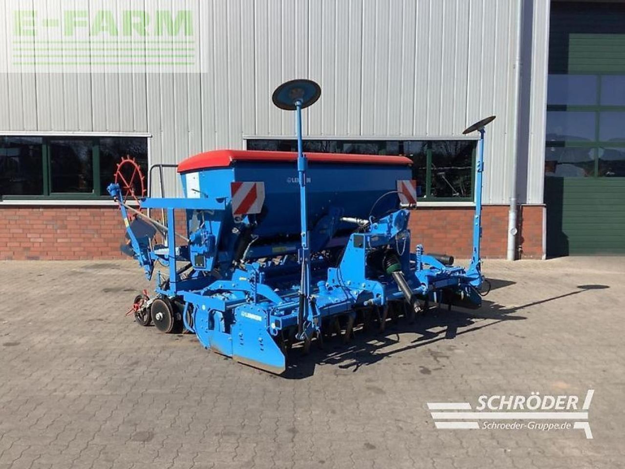 Lemken zirkon 8/300 + saphir 9/300 - Sembradora: foto 1 Lemken zirkon 8/300 + saphir 9/300 - Sembradora: foto 1