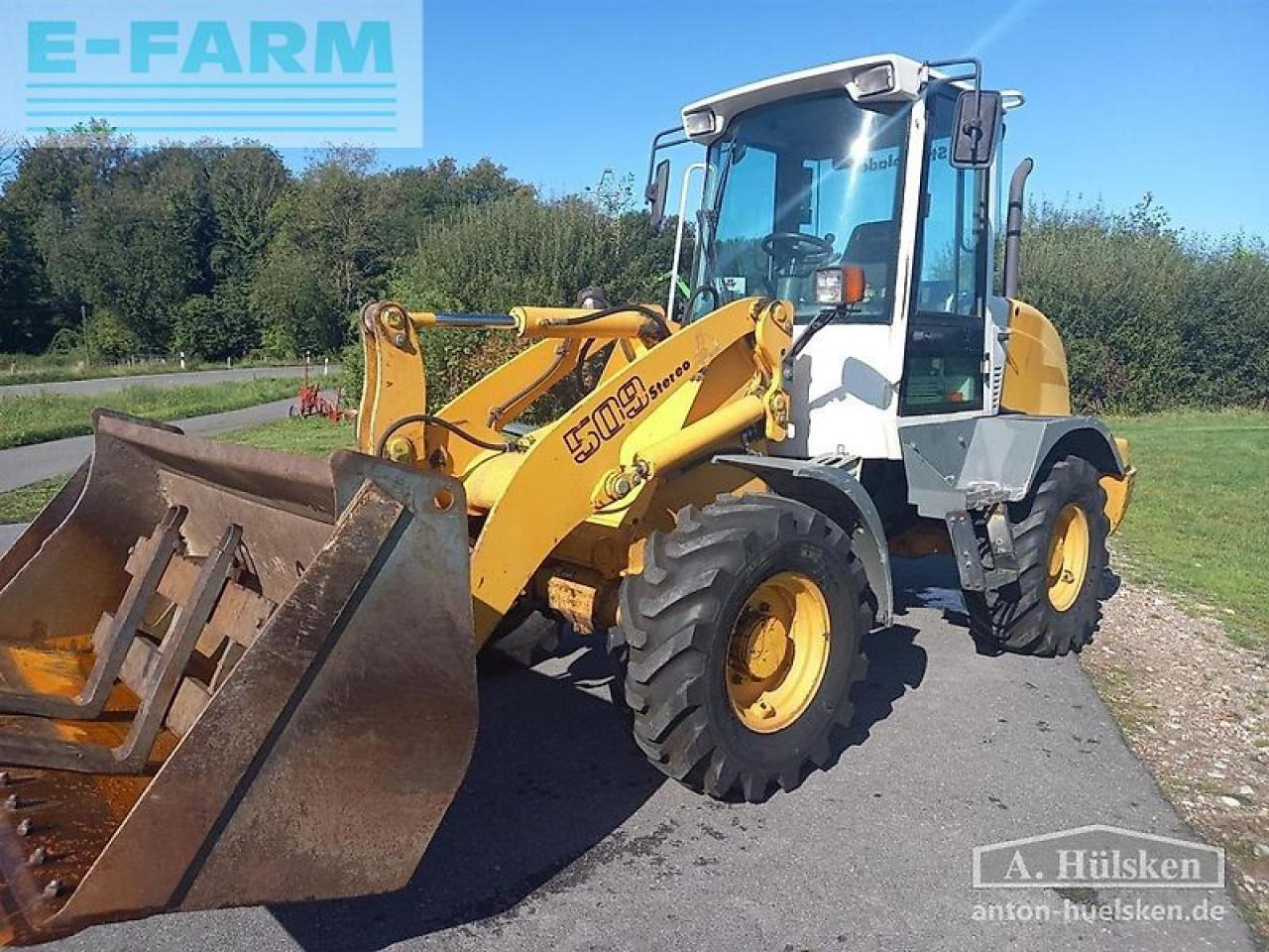 Miniexcavadora Liebherr 509 stereo inkl. schaufel und palettengabel: foto 10 Miniexcavadora Liebherr 509 stereo inkl. schaufel und palettengabel: foto 10