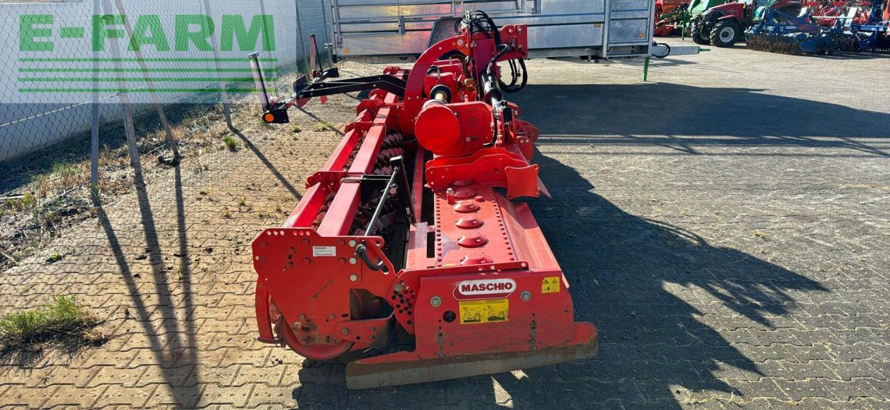Maschio Toro 7000 - Equipo para trabajo del suelo: foto 5 Maschio Toro 7000 - Equipo para trabajo del suelo: foto 5