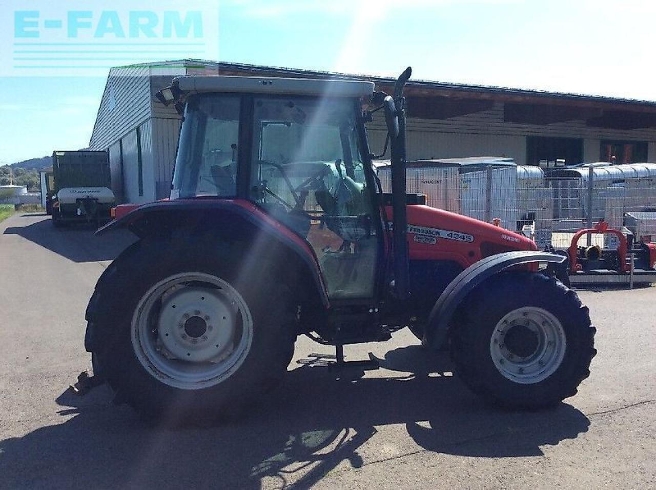 Massey Ferguson 4345 - Tractor: foto 5 Massey Ferguson 4345 - Tractor: foto 5
