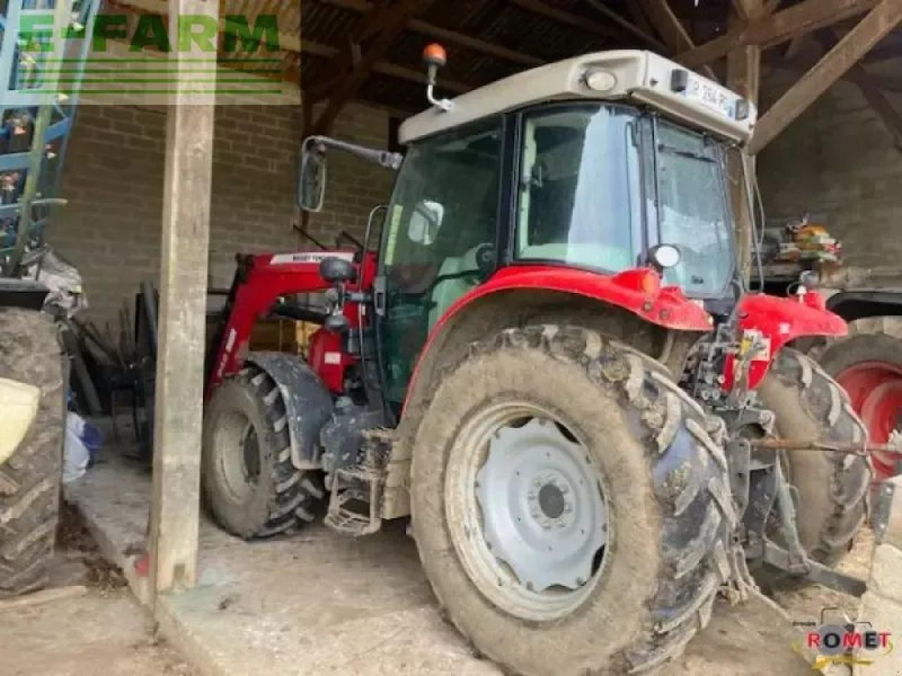 Massey Ferguson 5609 d4 es Essential - Tractor: foto 2 Massey Ferguson 5609 d4 es Essential - Tractor: foto 2