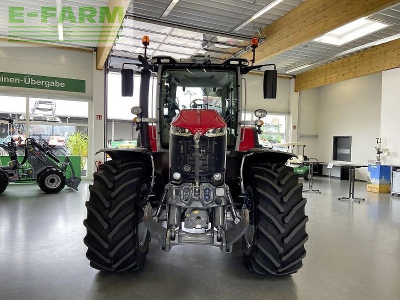 Massey Ferguson 8s.225 dyna e-power - Tractor: foto 4 Massey Ferguson 8s.225 dyna e-power - Tractor: foto 4