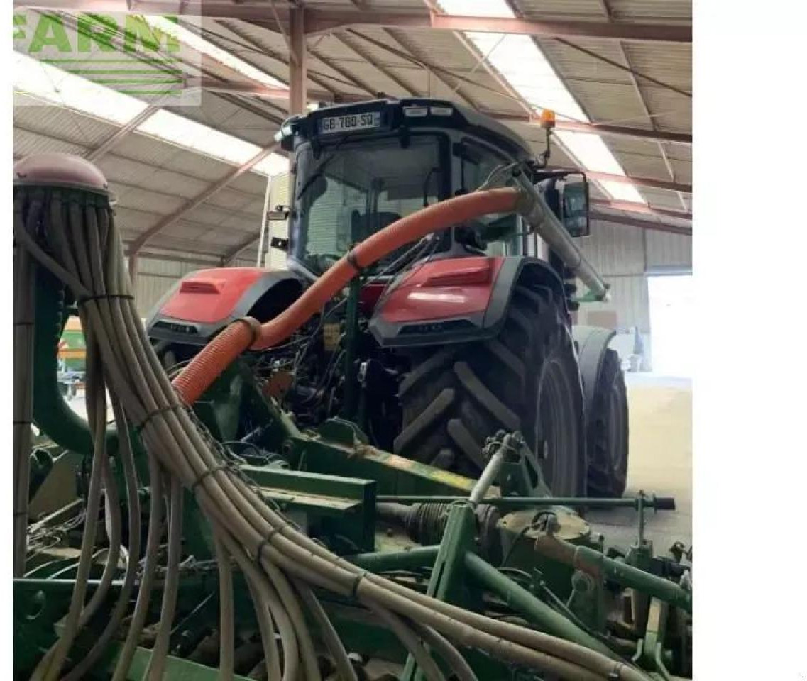 Massey Ferguson 8s.265 - Tractor: foto 5 Massey Ferguson 8s.265 - Tractor: foto 5