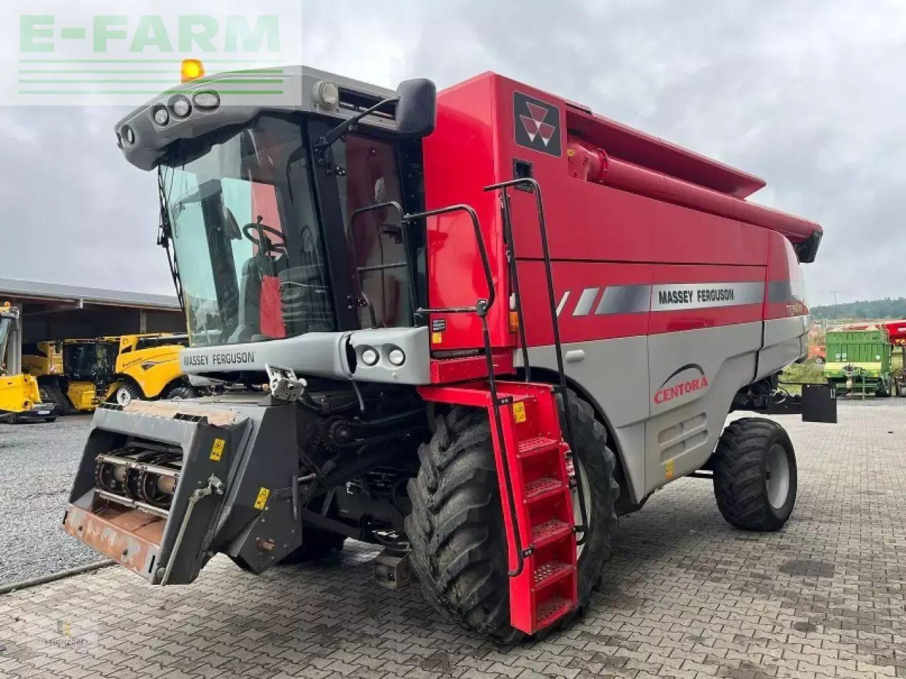 Massey Ferguson centora 7282 al - Cosechadora de granos: foto 1 Massey Ferguson centora 7282 al - Cosechadora de granos: foto 1