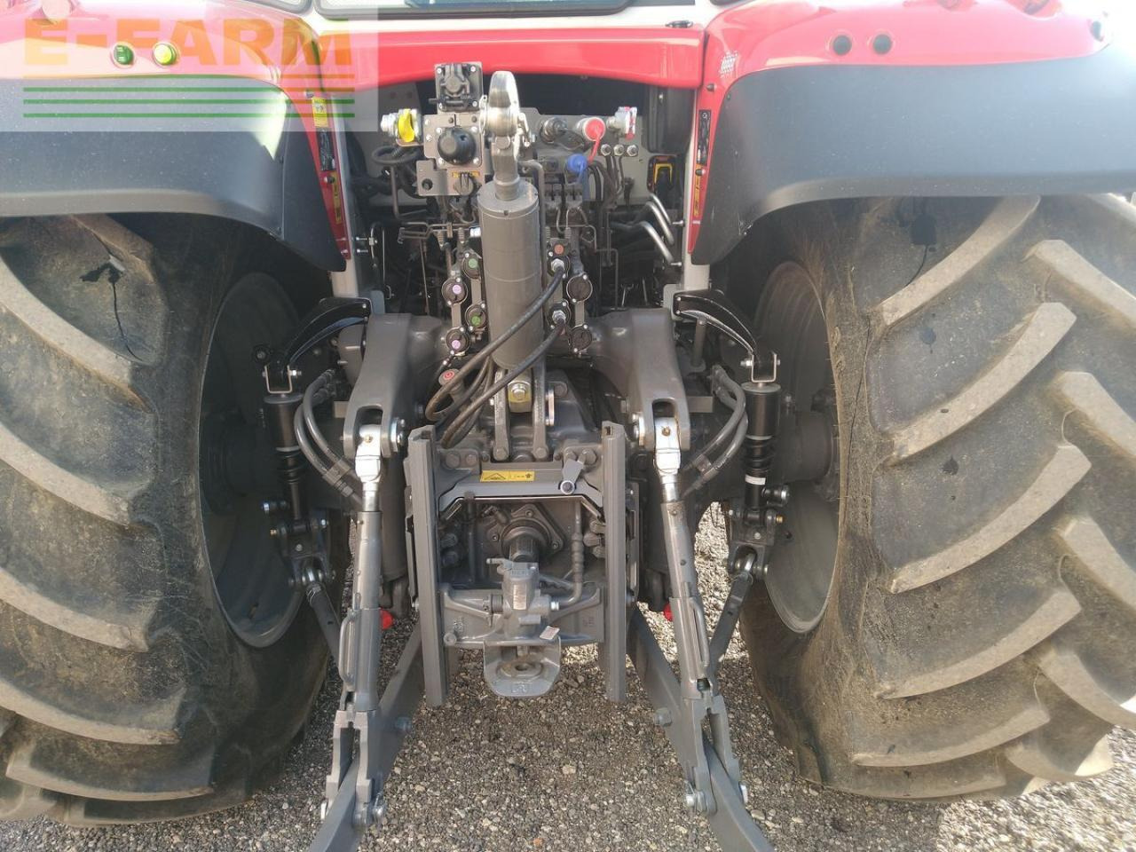 Massey Ferguson mf 6s.155 dyna-vt exclusive Exclusive - Tractor: foto 4 Massey Ferguson mf 6s.155 dyna-vt exclusive Exclusive - Tractor: foto 4