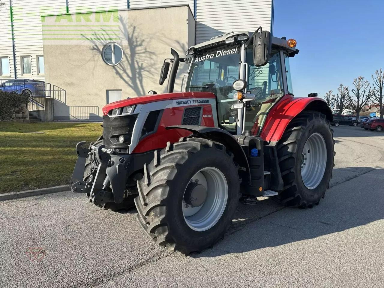 Massey Ferguson mf 6s.180 - Tractor: foto 1 Massey Ferguson mf 6s.180 - Tractor: foto 1