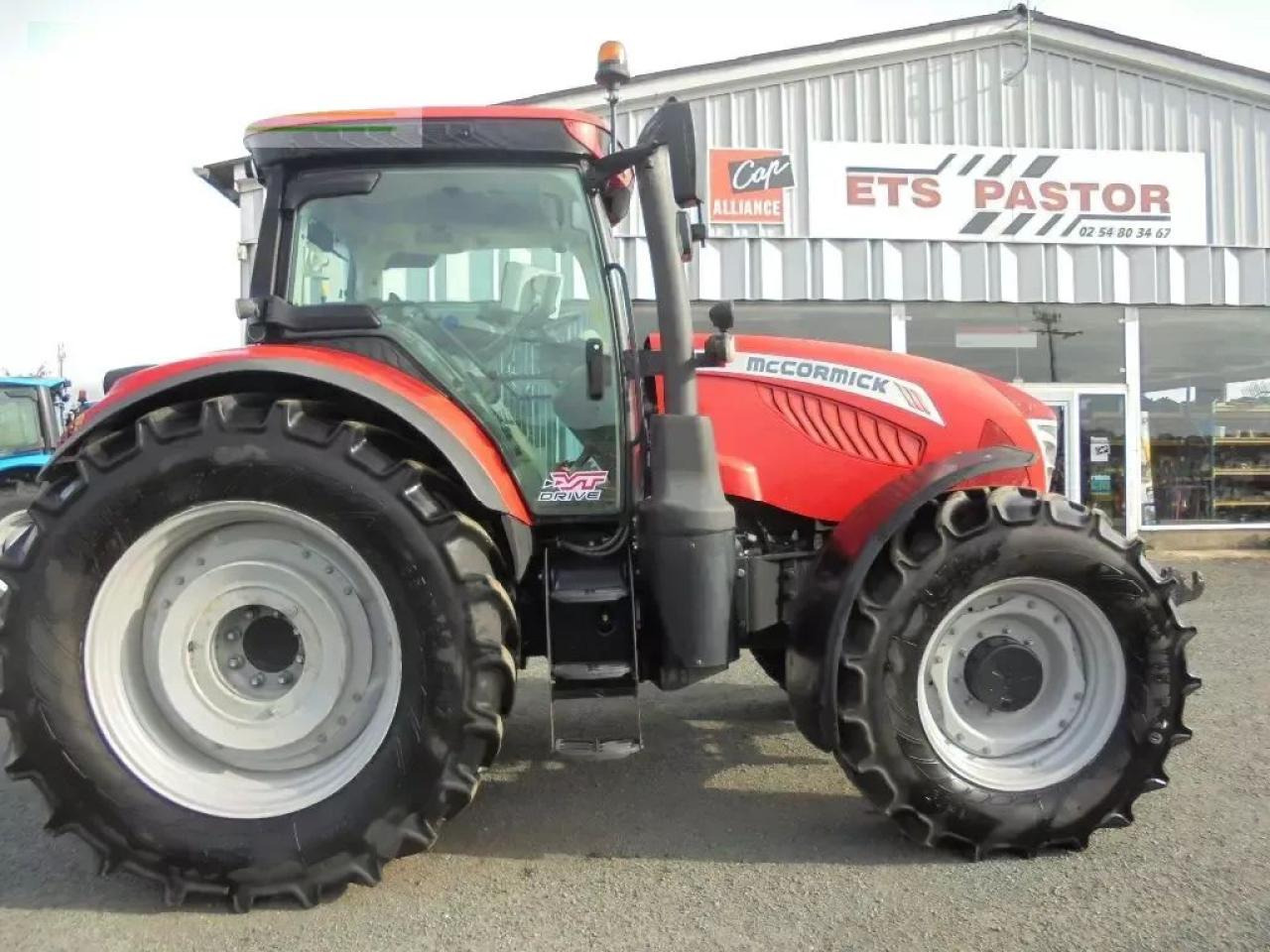 McCormick x7-680p - Tractor: foto 1 McCormick x7-680p - Tractor: foto 1