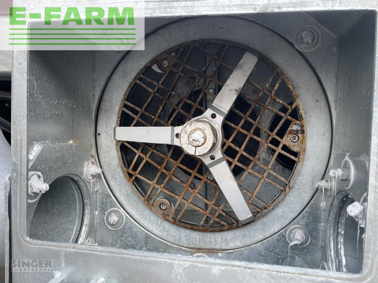 Meyer-Lohne mls 16000 mit bomech farmer 15 - Cuba de purín: foto 4 Meyer-Lohne mls 16000 mit bomech farmer 15 - Cuba de purín: foto 4