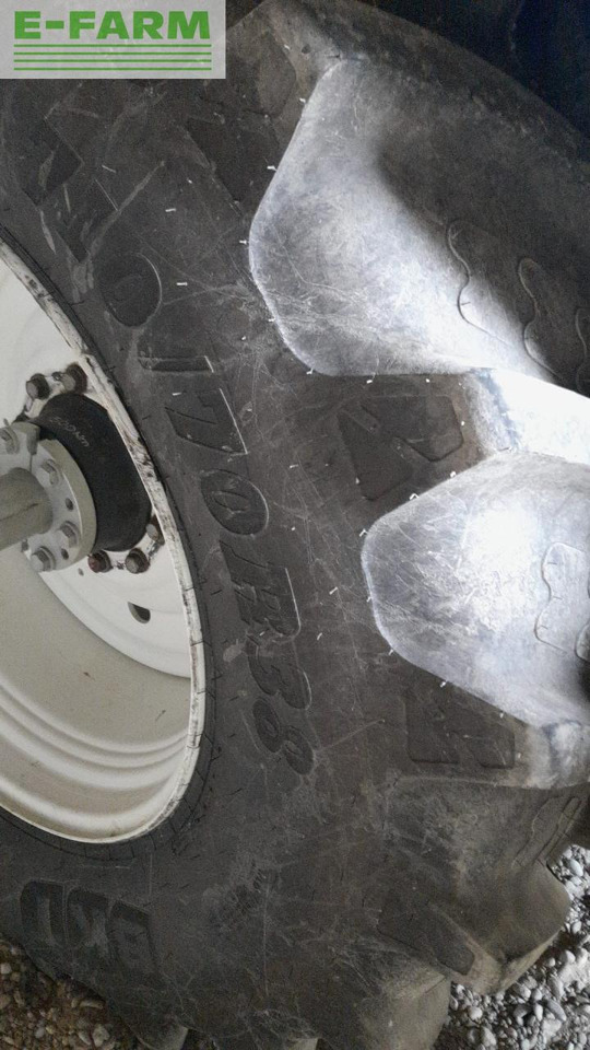 Tractor New Holland T 7.270: foto 14