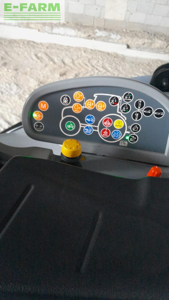 Tractor New Holland T 7.270: foto 6