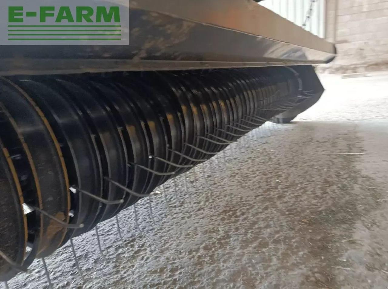 New Holland br7070 crop cutter - Empacadora de pacas cuadradas: foto 4 New Holland br7070 crop cutter - Empacadora de pacas cuadradas: foto 4