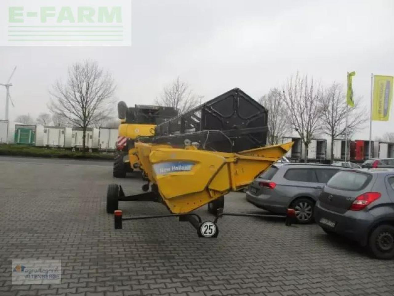 New Holland cr 9060 / cr9060 - Cosechadora de granos: foto 4 New Holland cr 9060 / cr9060 - Cosechadora de granos: foto 4