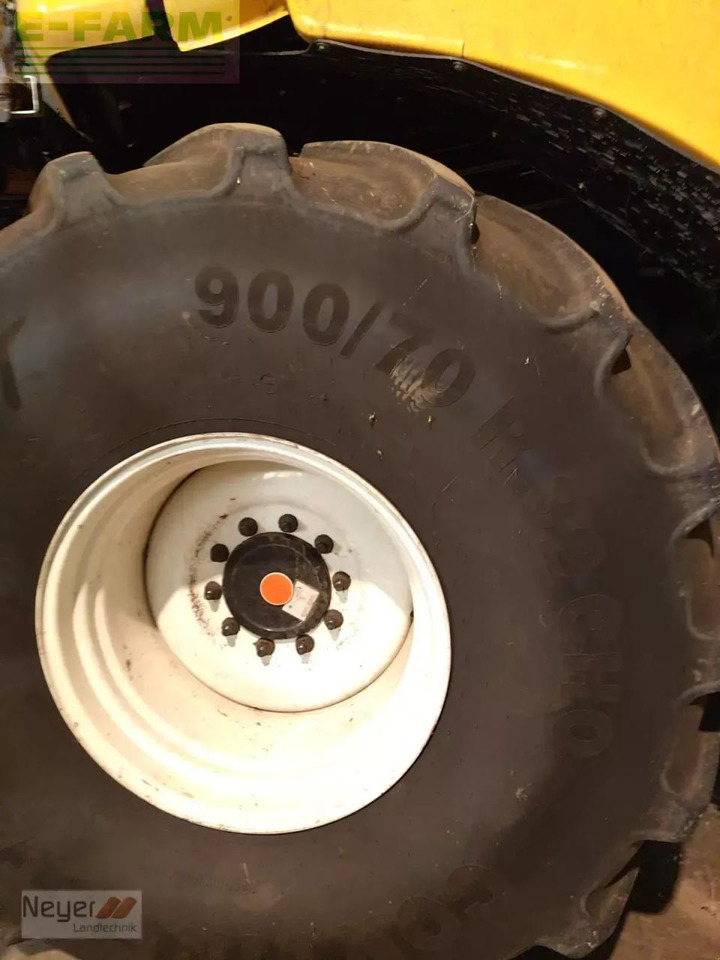 New Holland cr9070 elevation - Cosechadora de granos: foto 5 New Holland cr9070 elevation - Cosechadora de granos: foto 5