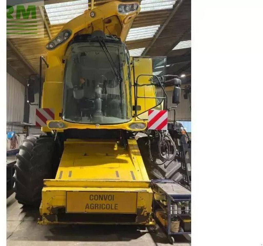 New Holland csx7080 - Cosechadora de granos: foto 1 New Holland csx7080 - Cosechadora de granos: foto 1