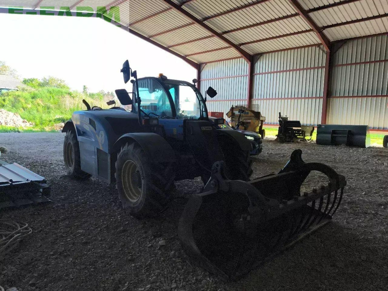 New Holland lm7.35 - Manipulador telescópico: foto 4 New Holland lm7.35 - Manipulador telescópico: foto 4