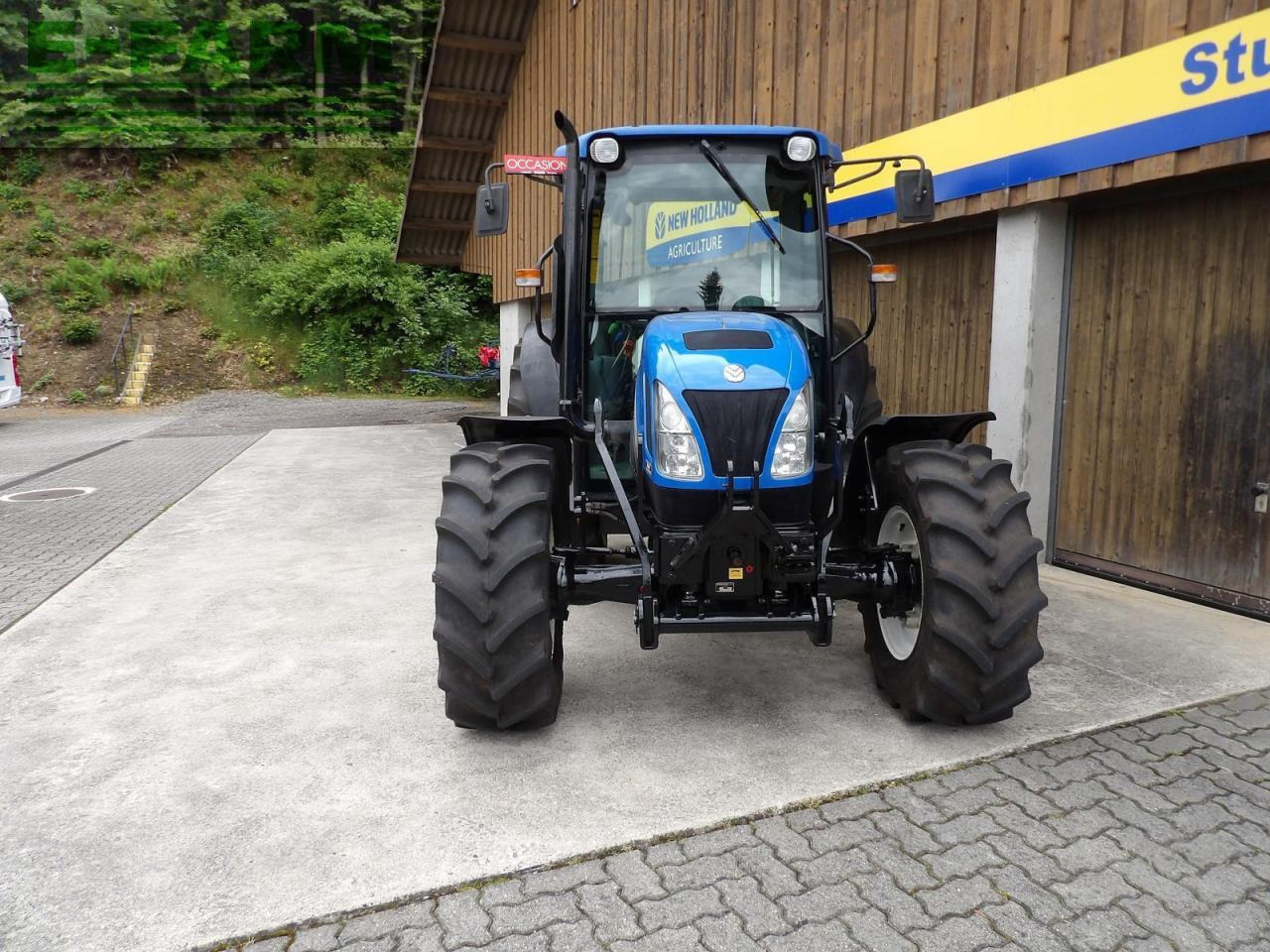 New Holland new holland tn 95 da DA - Tractor: foto 2 New Holland new holland tn 95 da DA - Tractor: foto 2