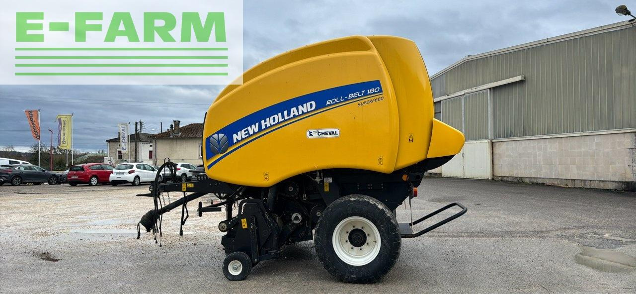 New Holland roll belt 180 superfeed - Empacadora de pacas cuadradas: foto 5 New Holland roll belt 180 superfeed - Empacadora de pacas cuadradas: foto 5