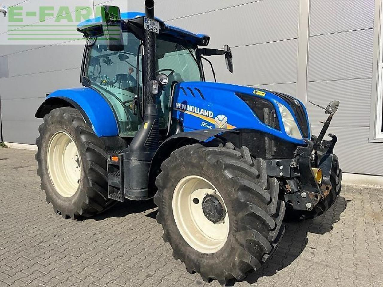New Holland t 6.180 ec - Tractor: foto 1 New Holland t 6.180 ec - Tractor: foto 1