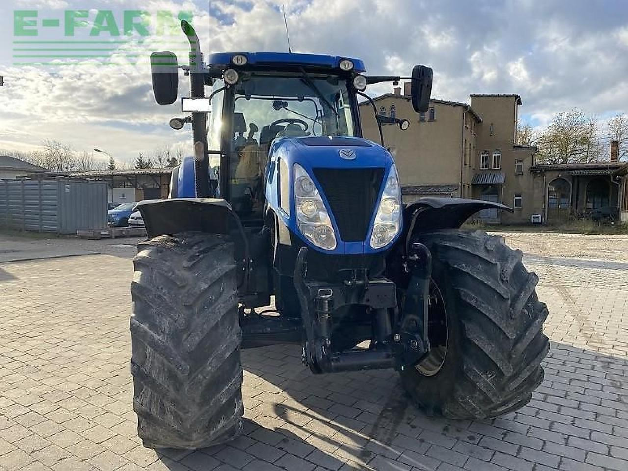 New Holland t 7.220 ac - Tractor: foto 4 New Holland t 7.220 ac - Tractor: foto 4