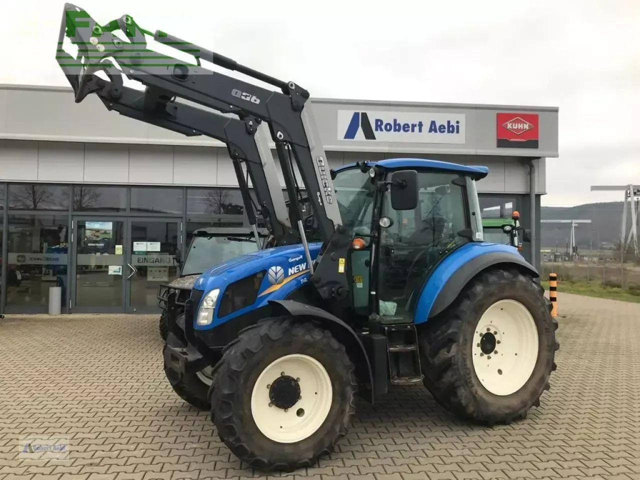 New Holland t4.85 - Tractor: foto 5 New Holland t4.85 - Tractor: foto 5