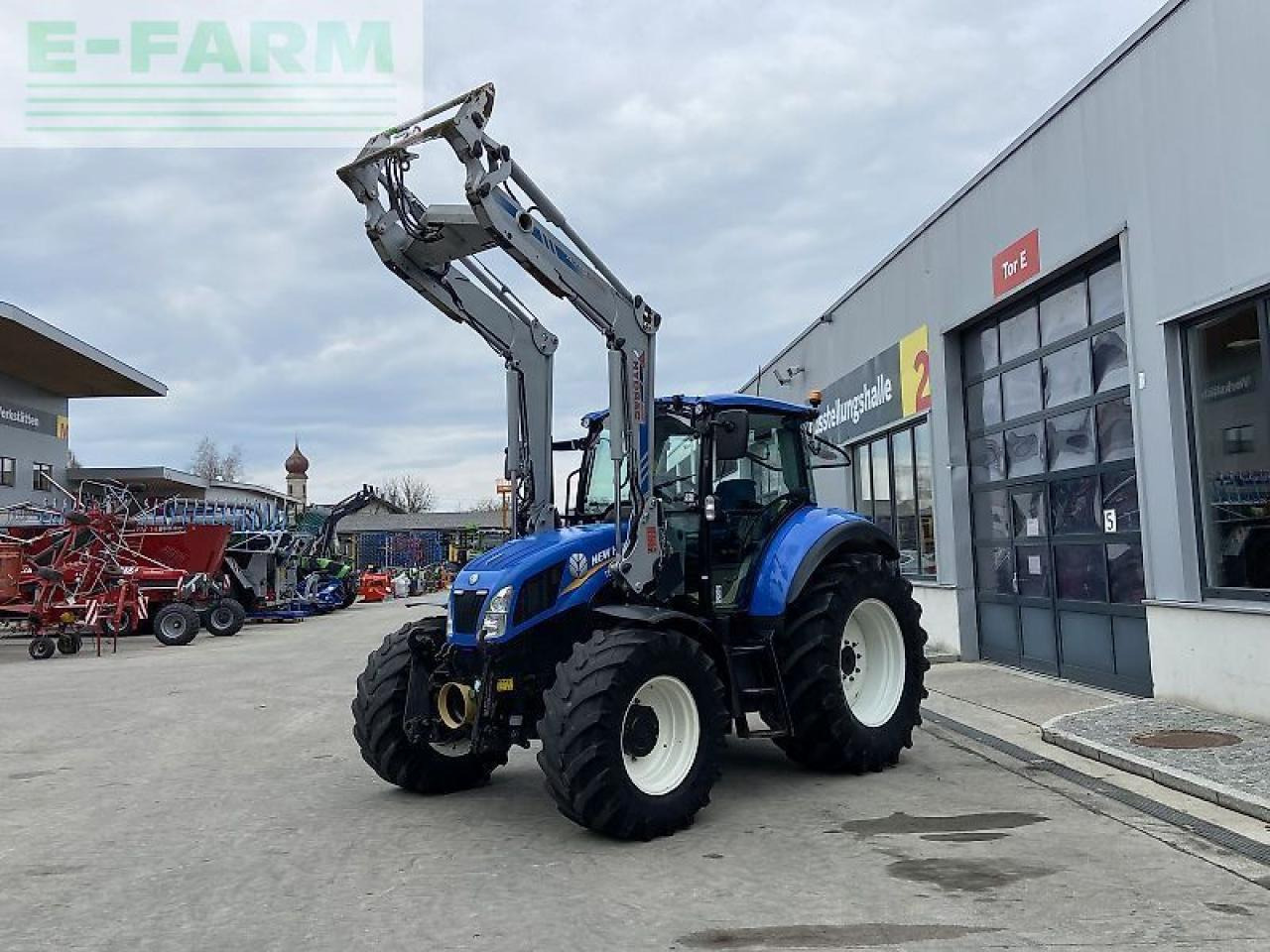 New Holland t5.105 electro command - Tractor: foto 5 New Holland t5.105 electro command - Tractor: foto 5