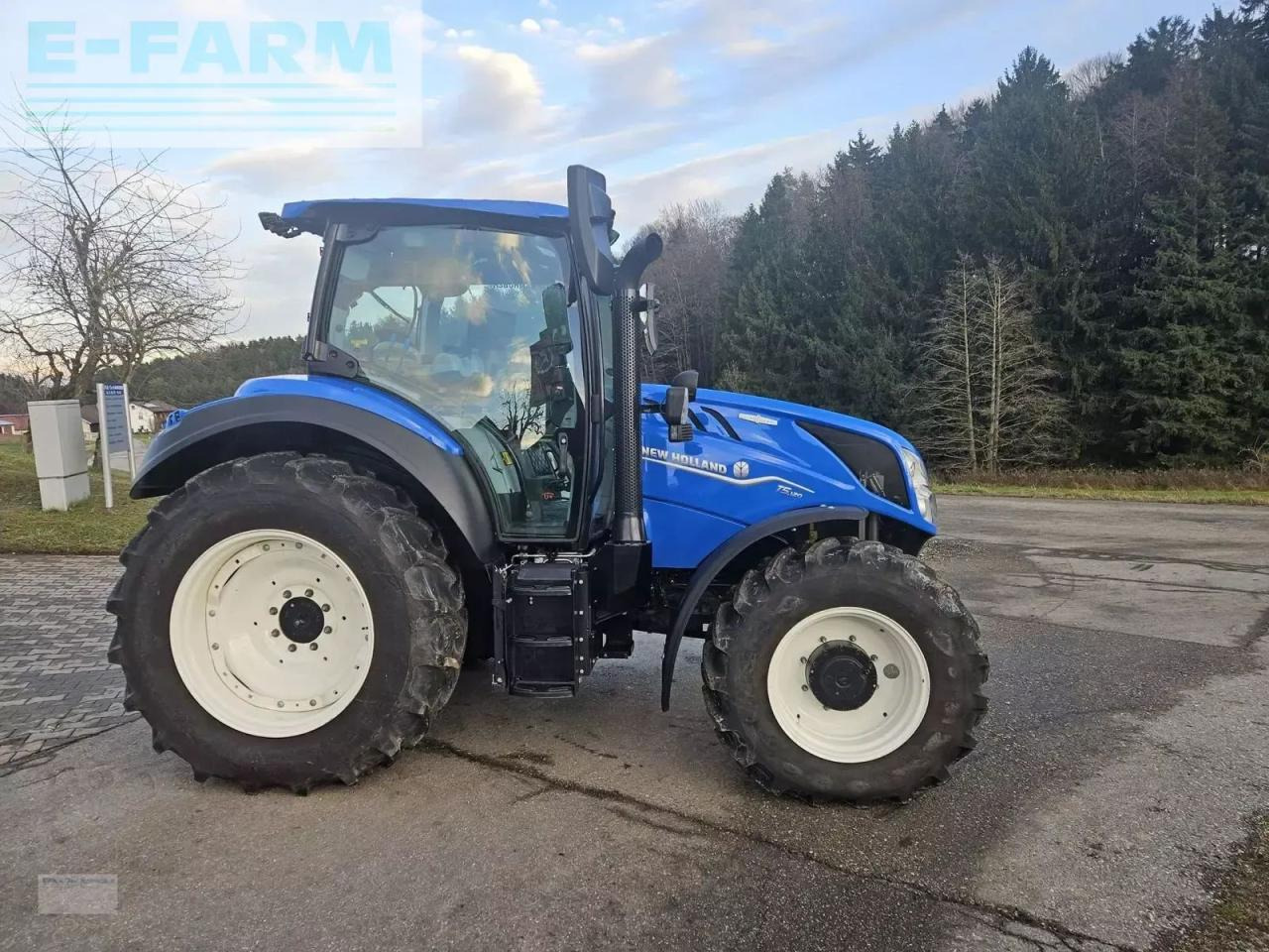 New Holland t5.120 auto command (stage v) - Tractor: foto 4 New Holland t5.120 auto command (stage v) - Tractor: foto 4