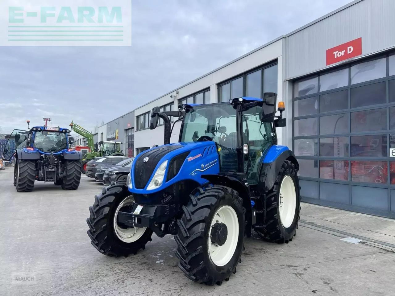 New Holland t5.120 dynamic command (stage v) - Tractor: foto 1 New Holland t5.120 dynamic command (stage v) - Tractor: foto 1