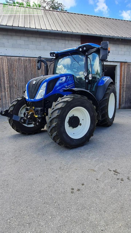 New Holland t5.120 dynamic command (stage v) - Tractor: foto 2 New Holland t5.120 dynamic command (stage v) - Tractor: foto 2