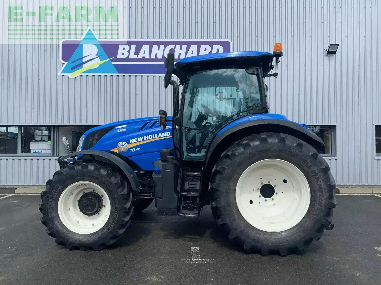 New Holland t6.145 dynamic command - Tractor: foto 1 New Holland t6.145 dynamic command - Tractor: foto 1