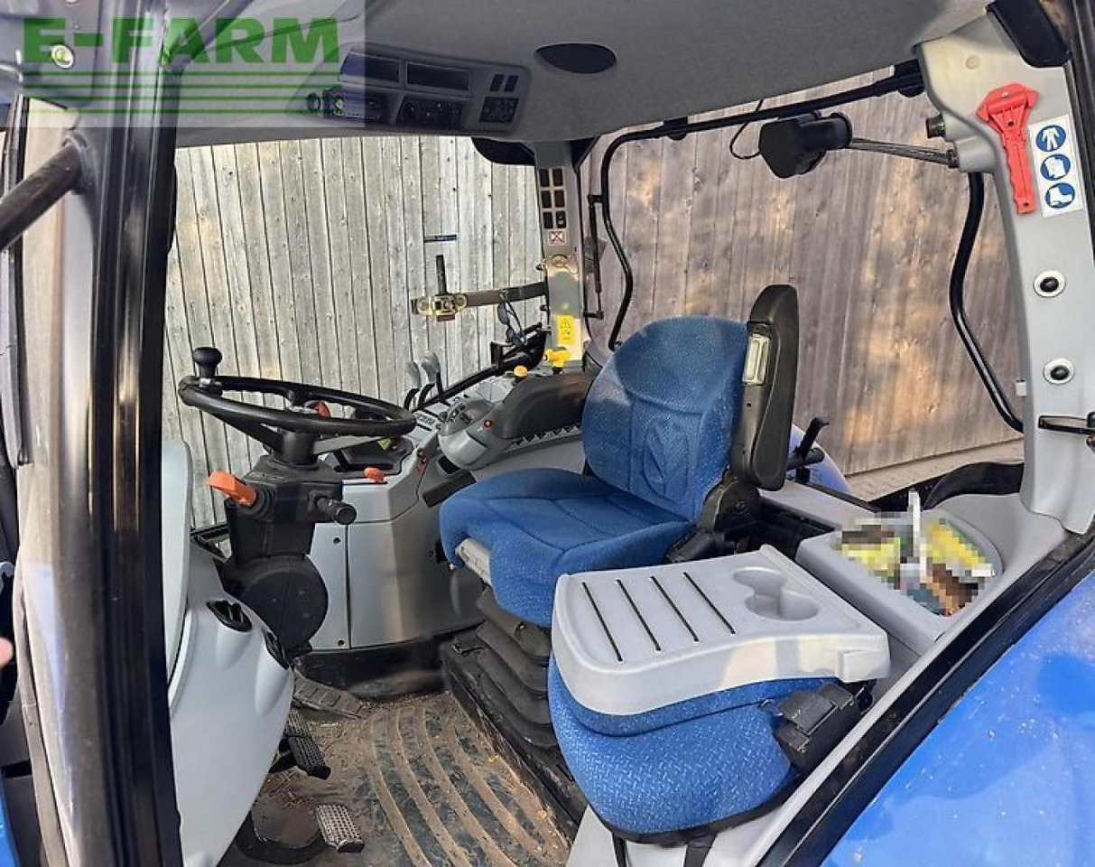 New Holland t6.175 electro command - Tractor: foto 2 New Holland t6.175 electro command - Tractor: foto 2