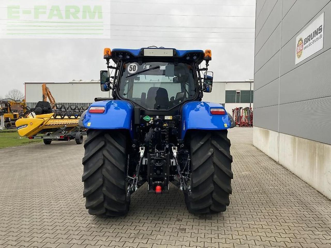 New Holland t6.180 dc methane power Methane Power - Tractor: foto 5 New Holland t6.180 dc methane power Methane Power - Tractor: foto 5