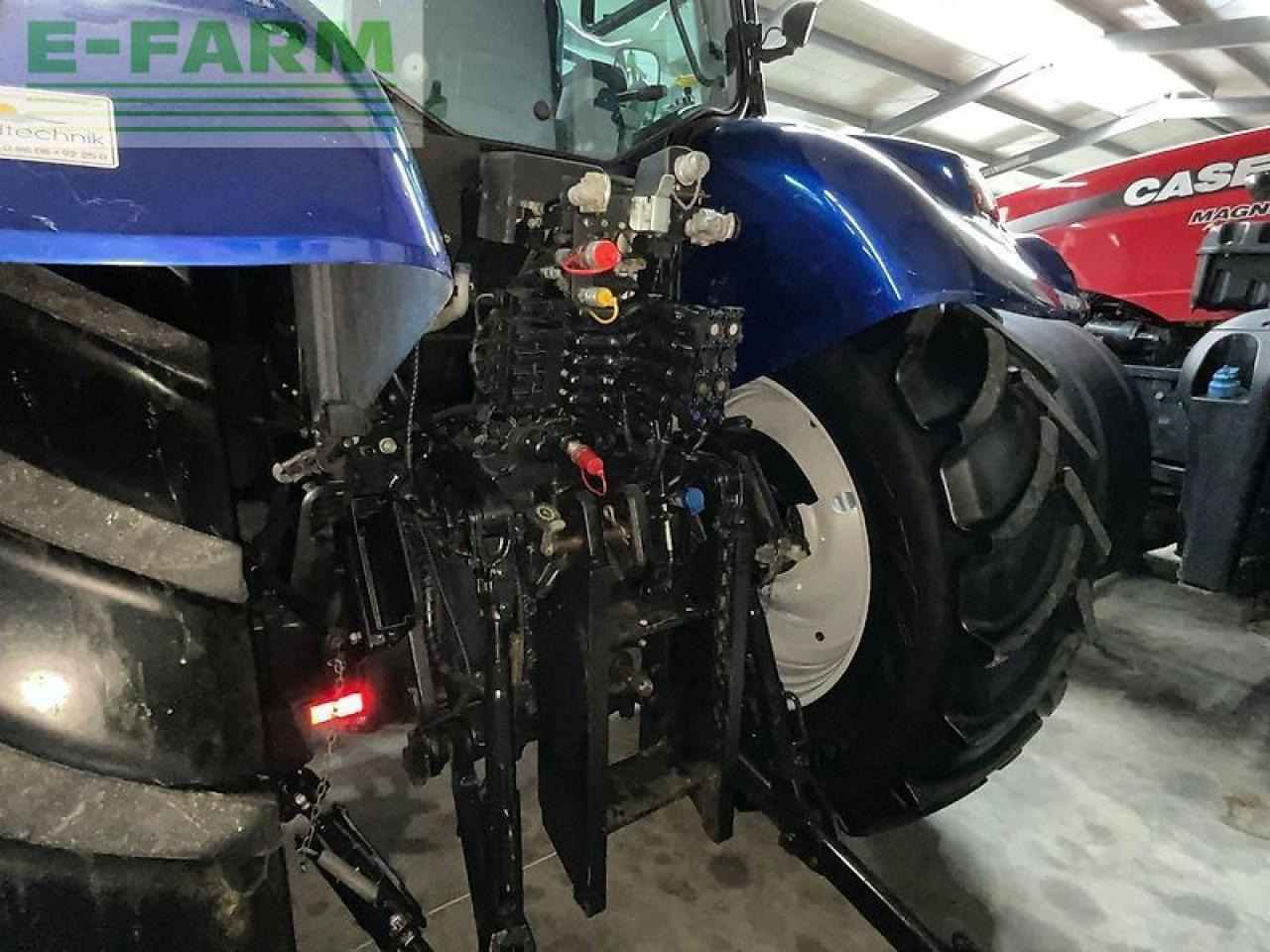 New Holland t7.210 - Tractor: foto 3 New Holland t7.210 - Tractor: foto 3