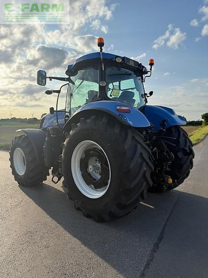 New Holland t7.250 autocommand - Tractor: foto 4 New Holland t7.250 autocommand - Tractor: foto 4