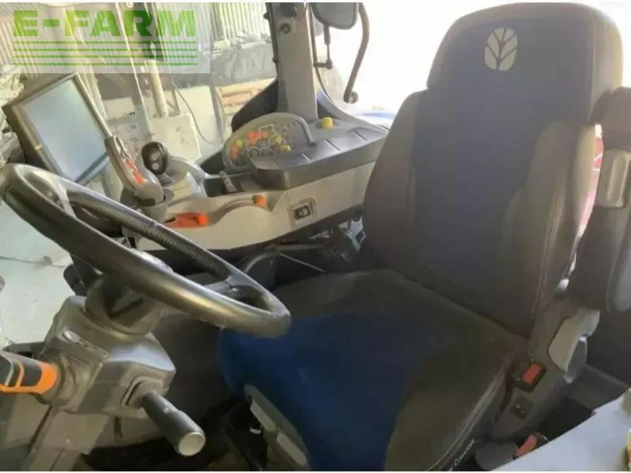 New Holland t7.270 ac - Tractor: foto 5 New Holland t7.270 ac - Tractor: foto 5