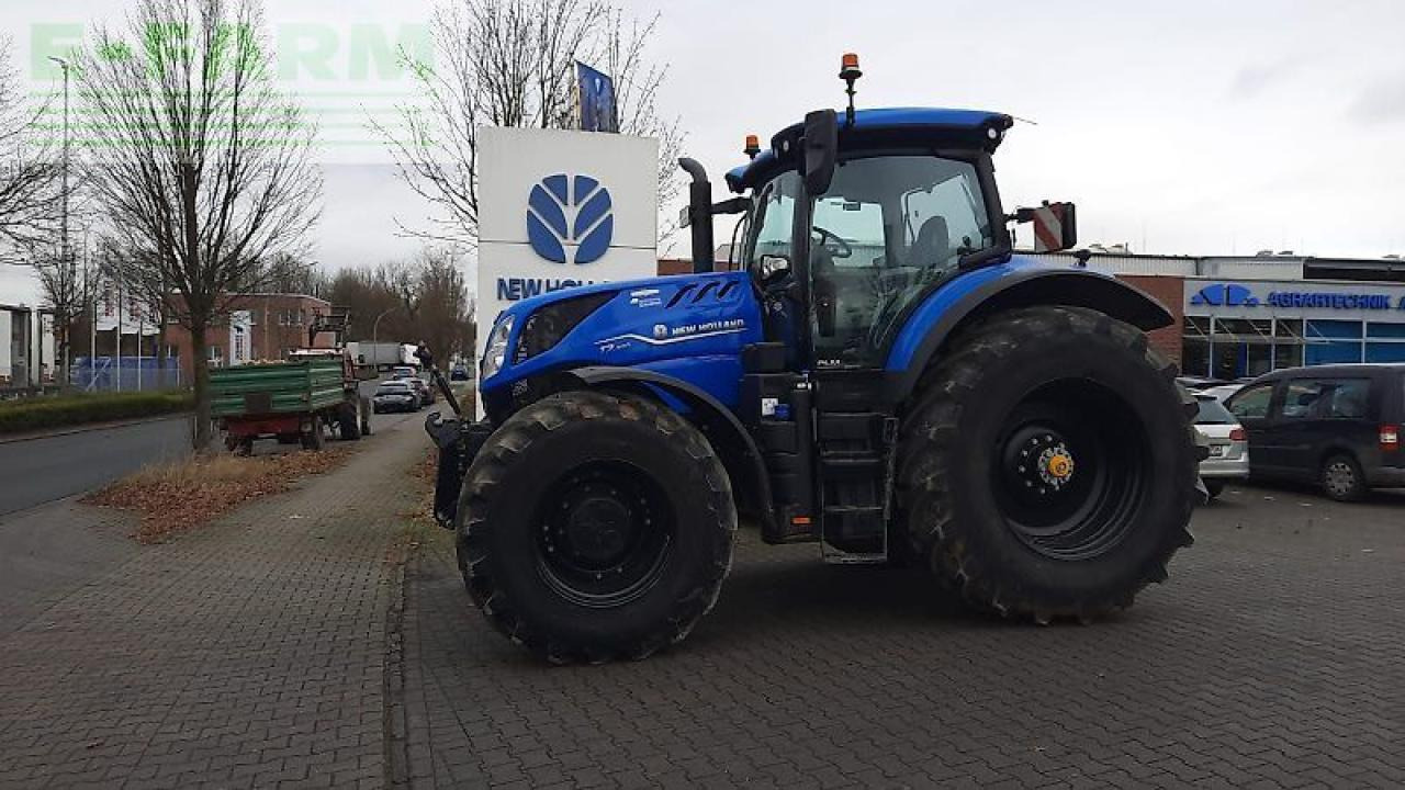 New Holland t7.300 ac plmi - Tractor: foto 2 New Holland t7.300 ac plmi - Tractor: foto 2