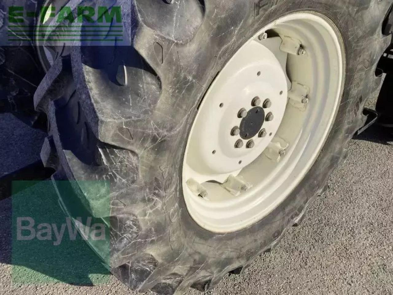 Tractor New Holland td 95 d D: foto 12