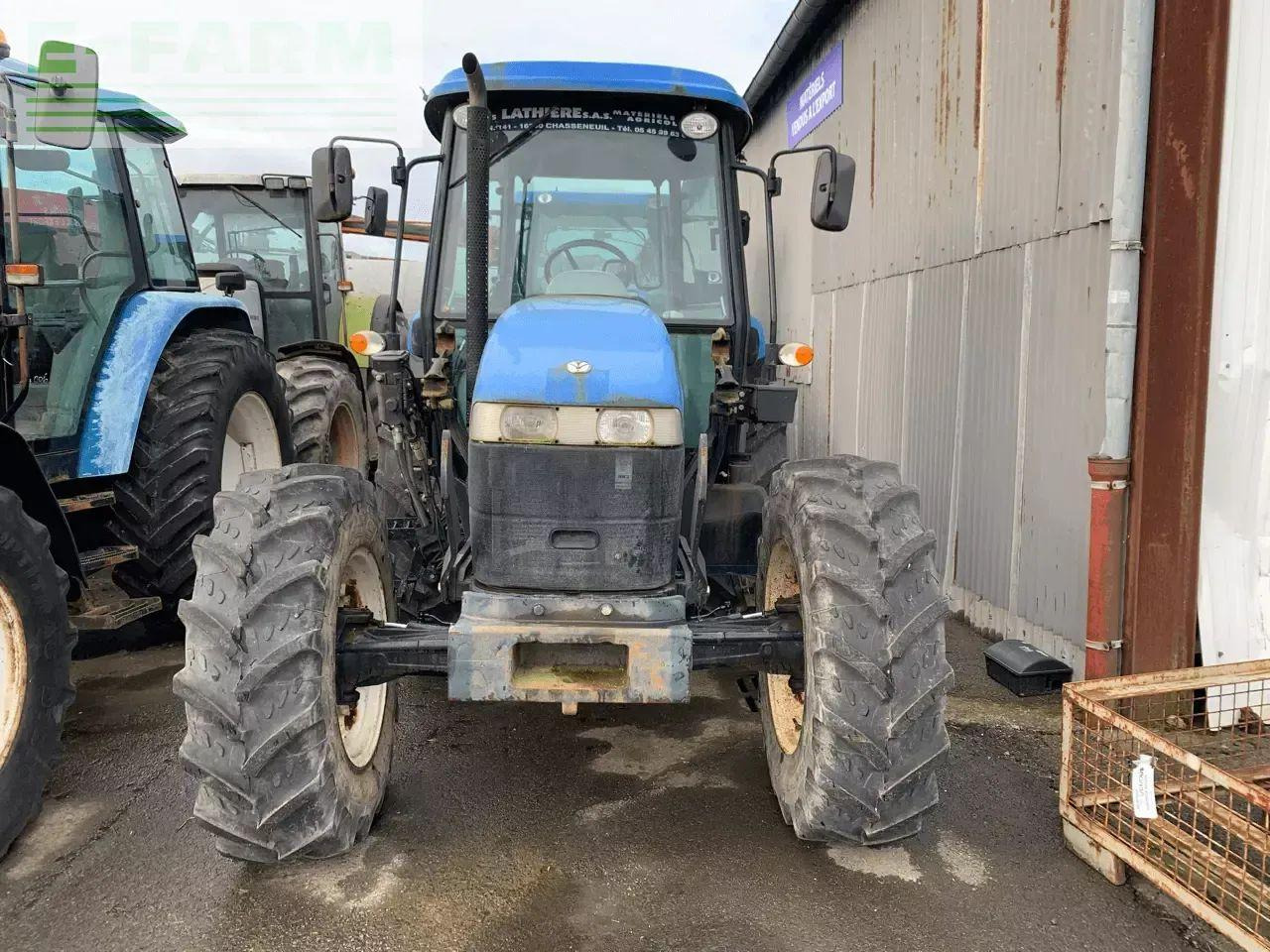 New Holland td5040 - Tractor: foto 5 New Holland td5040 - Tractor: foto 5