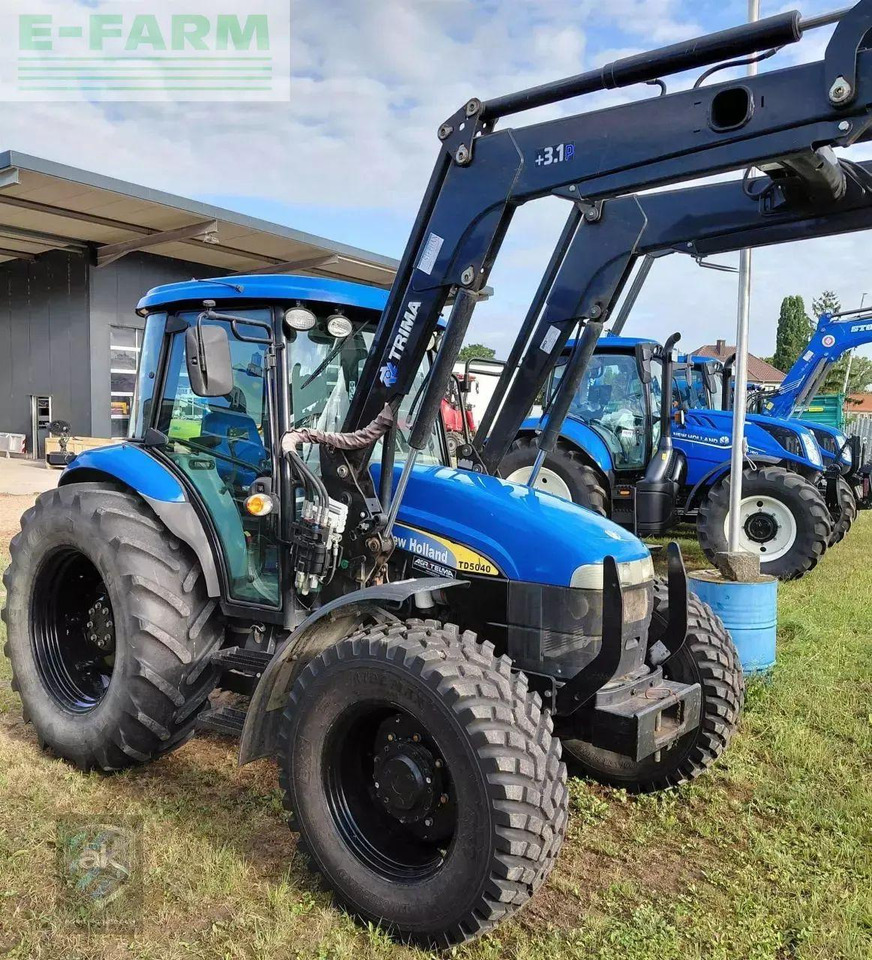 New Holland td5040 - Tractor: foto 1 New Holland td5040 - Tractor: foto 1
