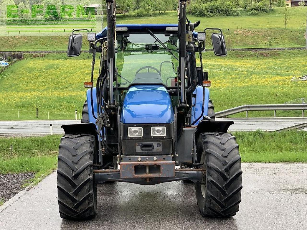 New Holland tl 70 a + hauer frontlader A - Tractor: foto 4 New Holland tl 70 a + hauer frontlader A - Tractor: foto 4