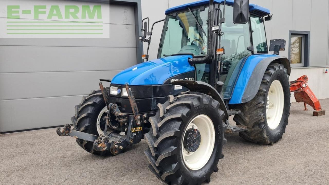 New Holland tl100 (4wd) - Tractor: foto 1 New Holland tl100 (4wd) - Tractor: foto 1