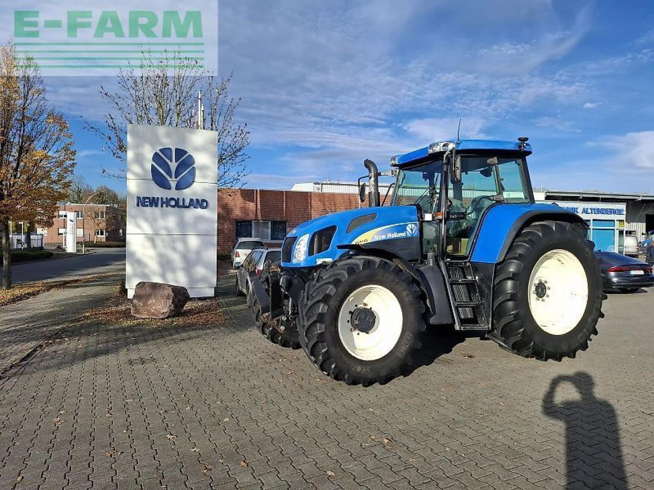 New Holland tvt 145 - Tractor: foto 2 New Holland tvt 145 - Tractor: foto 2