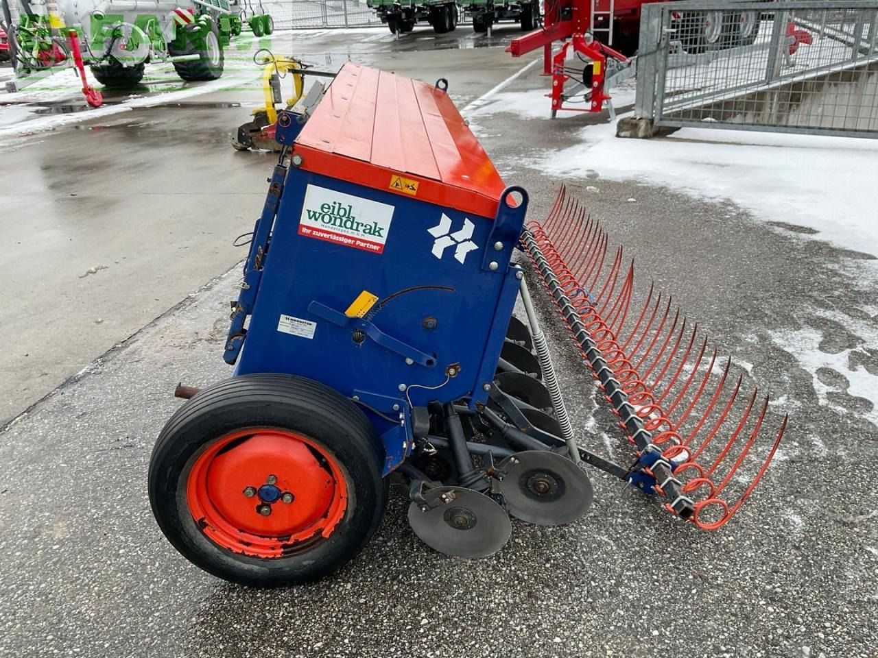 Nordsten NS 1000 - Sembradora: foto 2 Nordsten NS 1000 - Sembradora: foto 2