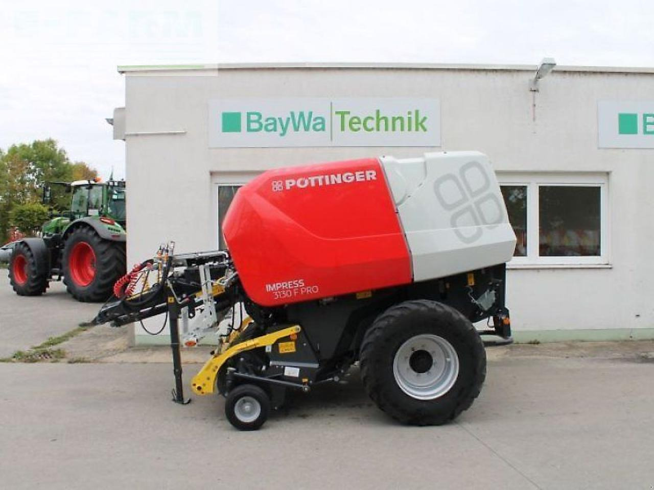 Pöttinger impress 3130 f pro - Empacadora de pacas cuadradas: foto 1 Pöttinger impress 3130 f pro - Empacadora de pacas cuadradas: foto 1