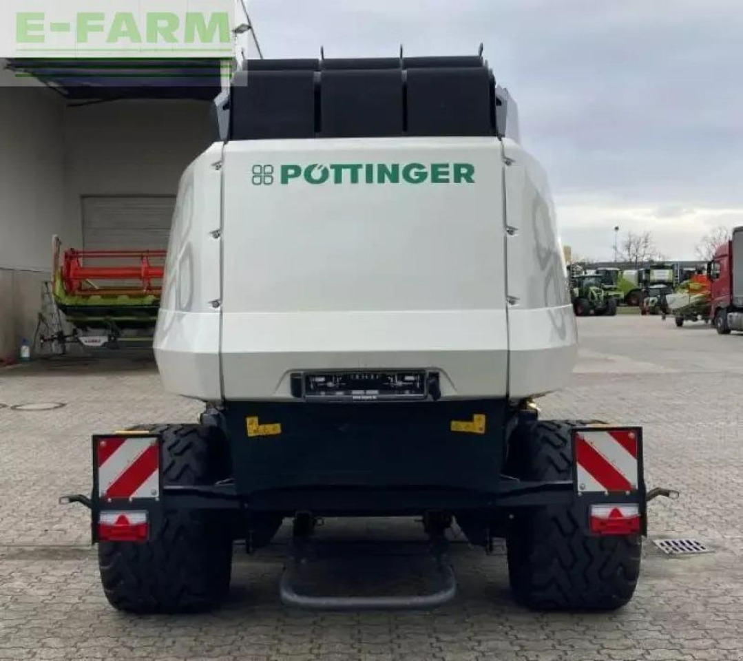 Pöttinger impress 3190 v pro - Empacadora de pacas cuadradas: foto 4 Pöttinger impress 3190 v pro - Empacadora de pacas cuadradas: foto 4