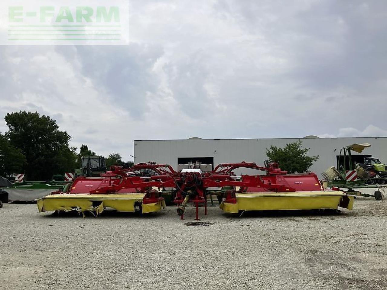 Pöttinger novacat x8 ed collector isobus - Segadora: foto 2 Pöttinger novacat x8 ed collector isobus - Segadora: foto 2