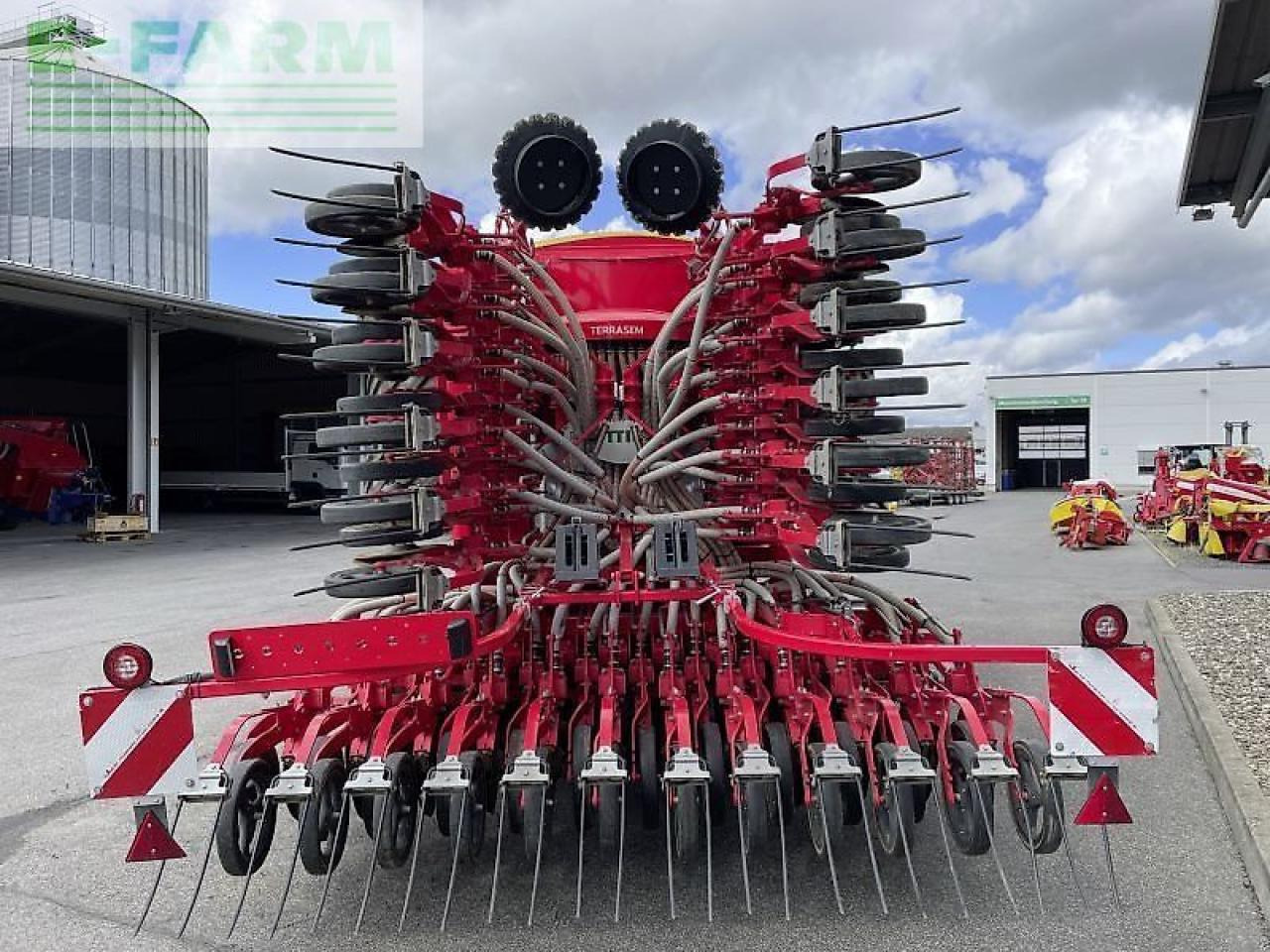 Pöttinger terrasem v 6000 d - Sembradora: foto 4 Pöttinger terrasem v 6000 d - Sembradora: foto 4