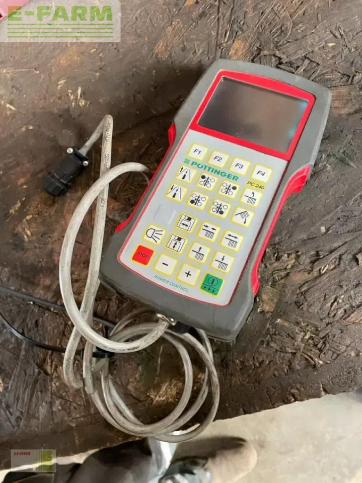 Pöttinger top 1403 c - Henificadora: foto 3 Pöttinger top 1403 c - Henificadora: foto 3